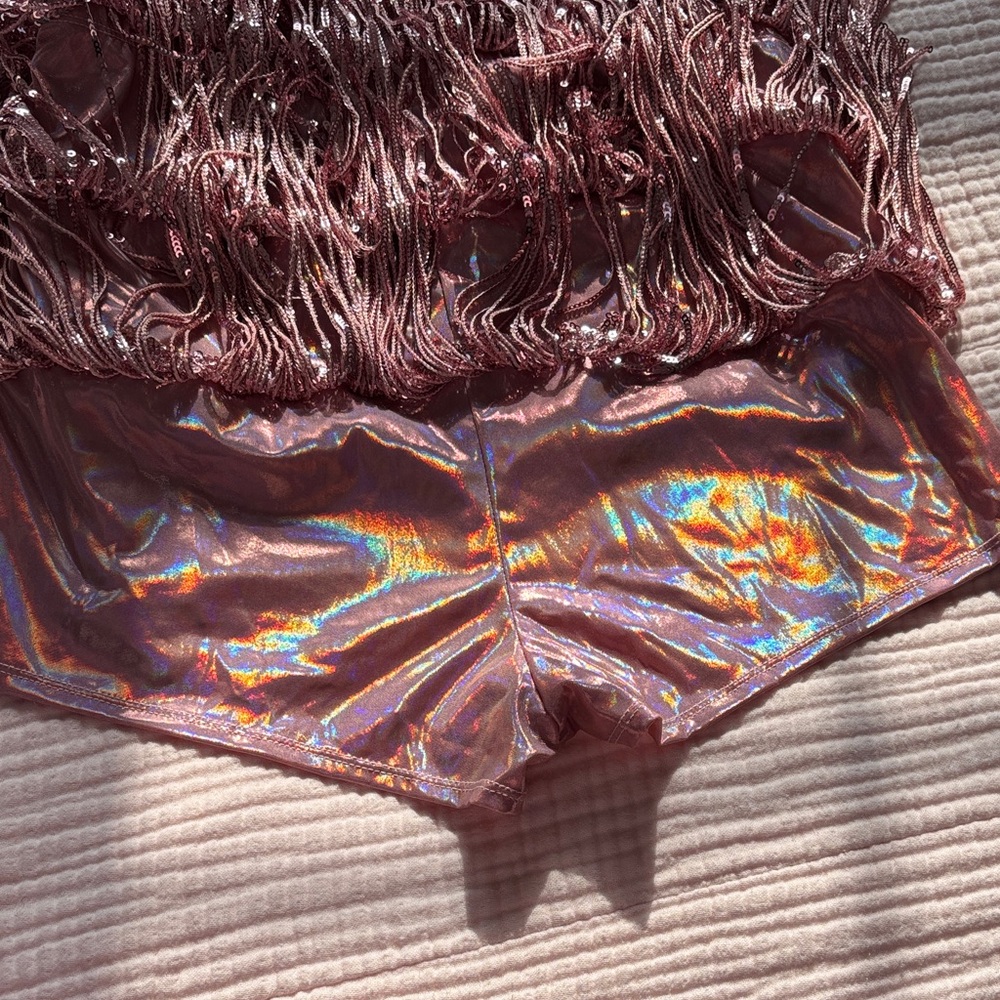 Shimmering Pink Fringe Shorts - Picture 5 of 5